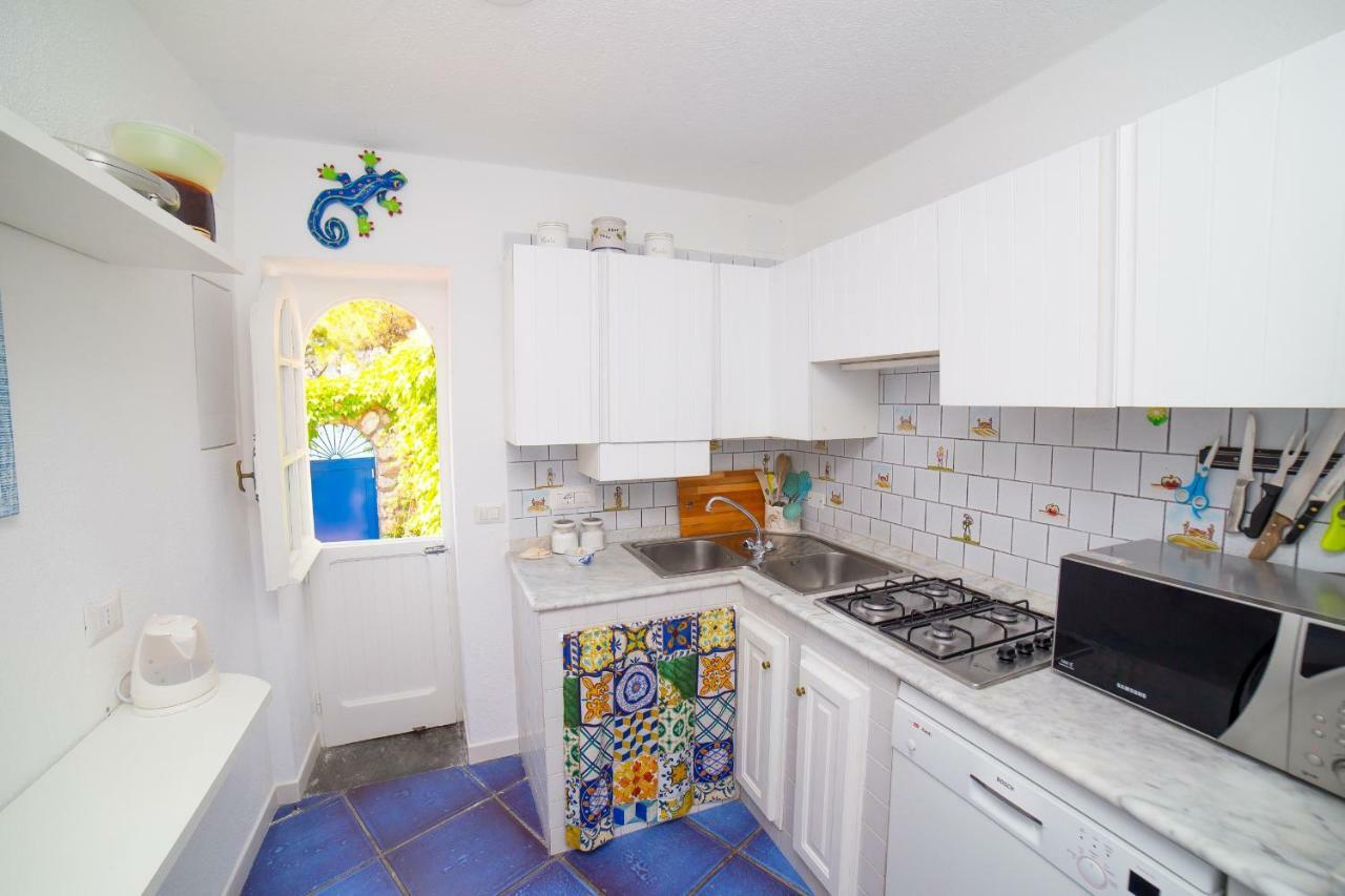 Blue Eyes Villa Нерано Екстериор снимка